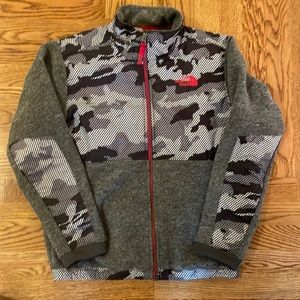 Boys north face jacket